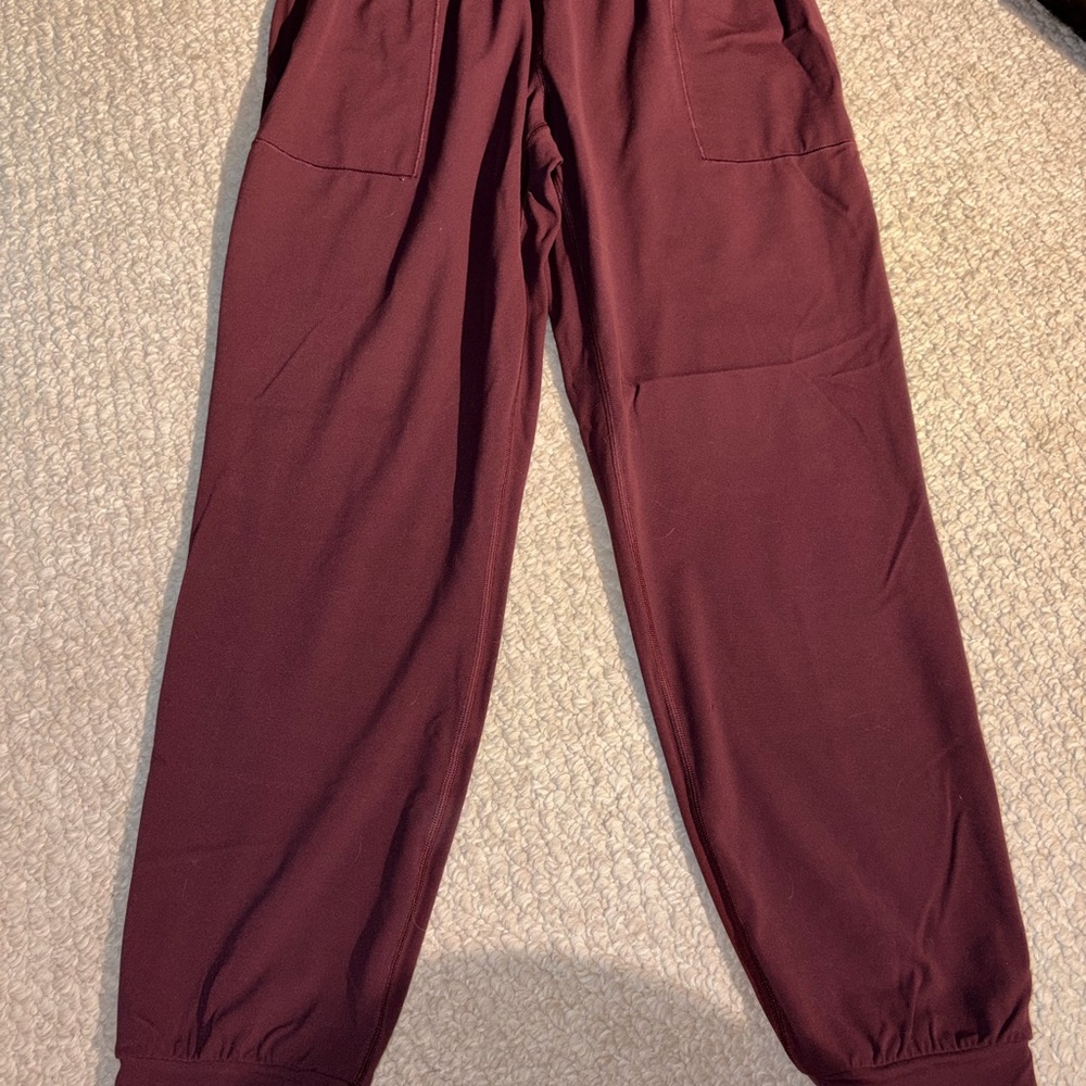 Athleta Salutation High Rise Burgundy Jogger Pants, S